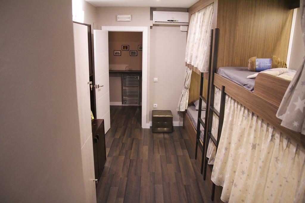 Barcelona & You Hostel Sagrada Familia Εξωτερικό φωτογραφία